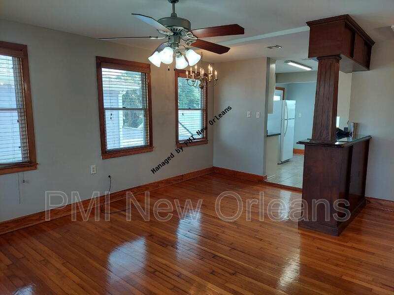 6223 Saint Anthony Avenue – photo 3
