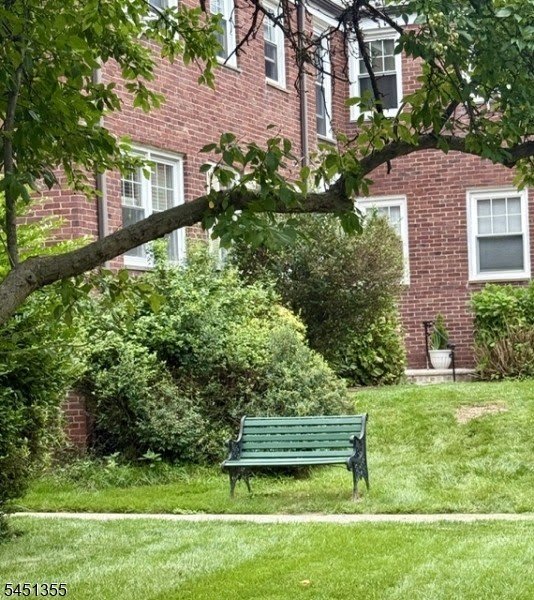 349 Bloomfield Ave – photo 5