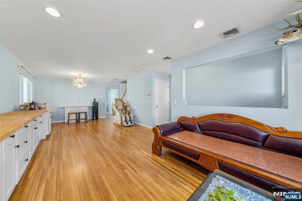 224 Warren Avenue – photo 5