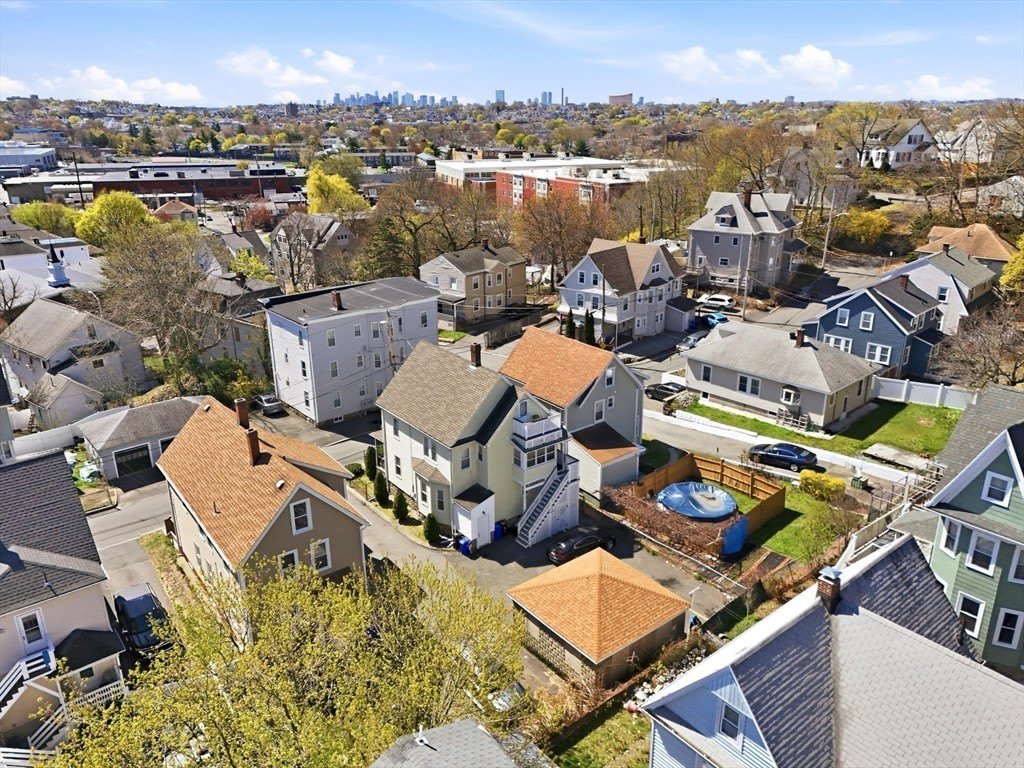 8 Rockwell Ter – photo 2