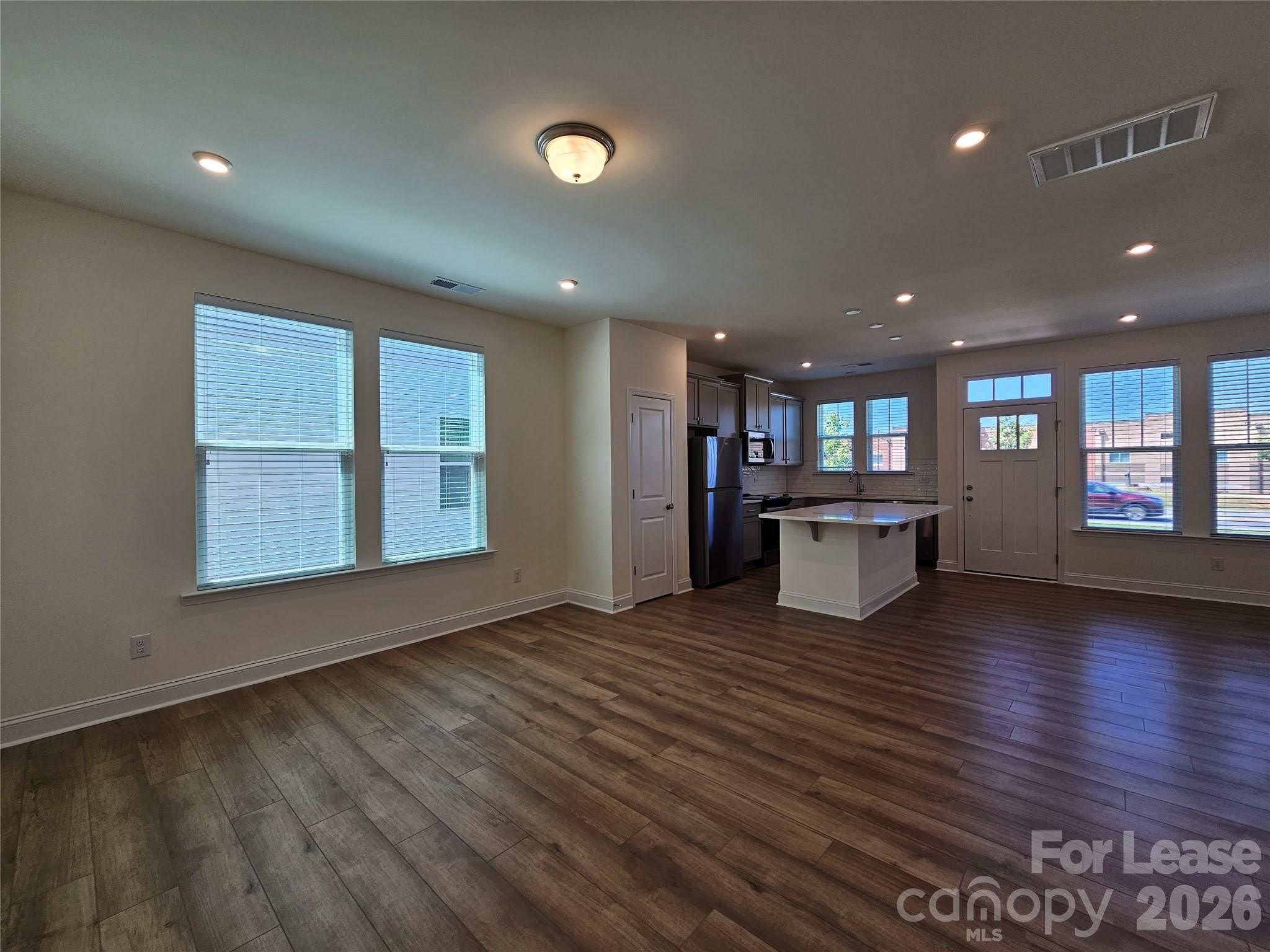 1027 South Point Road – photo 4