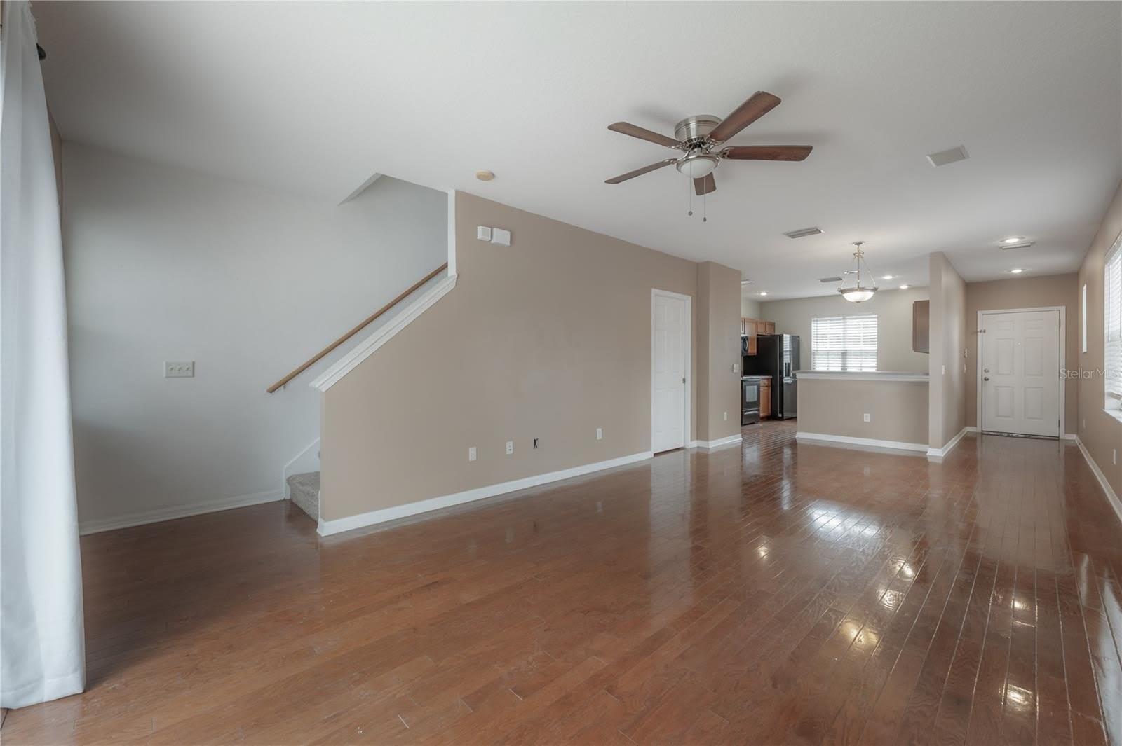 4951 Elizabeth Court – photo 2