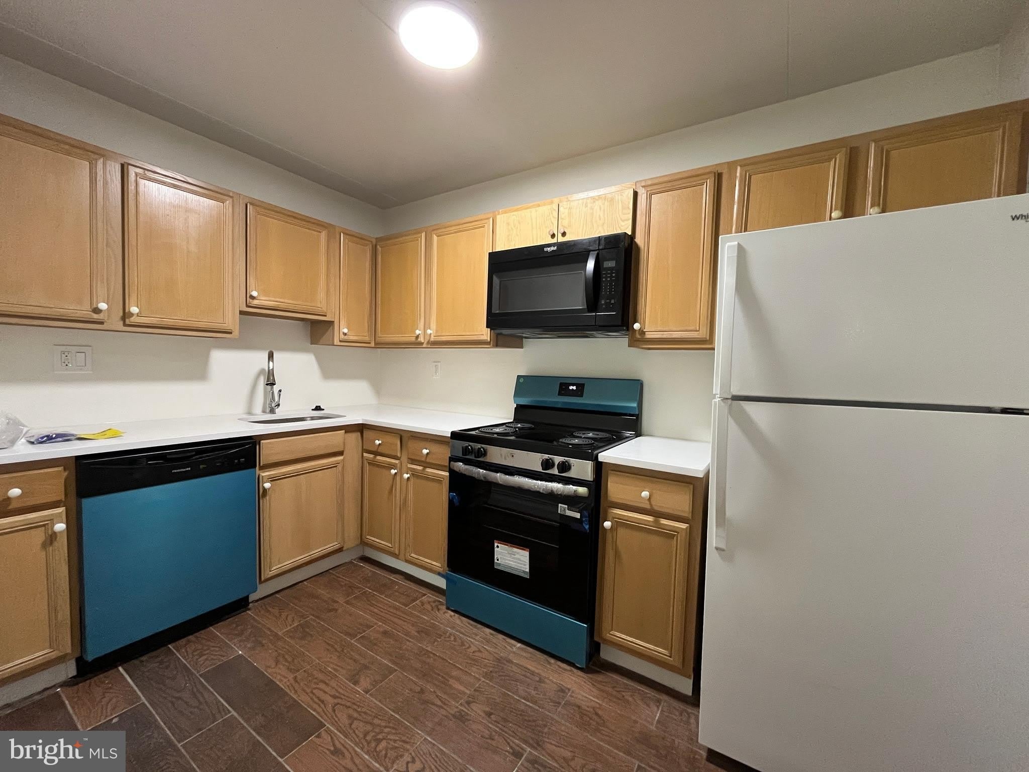 732-A PUTNAM Boulevard – photo 5