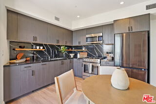 1110 Spaulding Avenue – photo 4