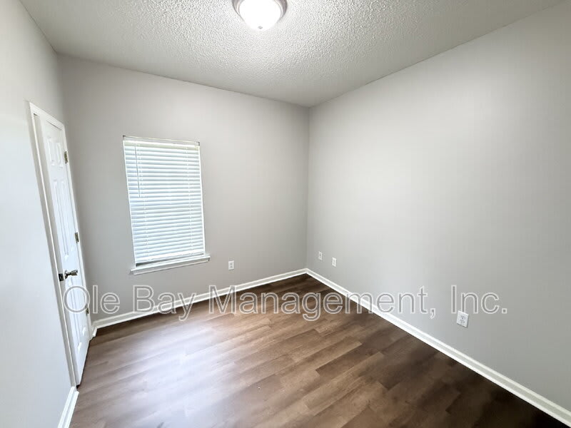 3420 Fairfield Rd – photo 3