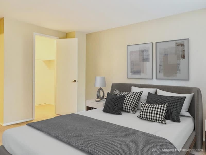Foxcroft Townhomes – photo 4