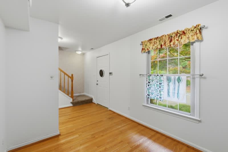 5918 Westchester Park Drive – photo 3