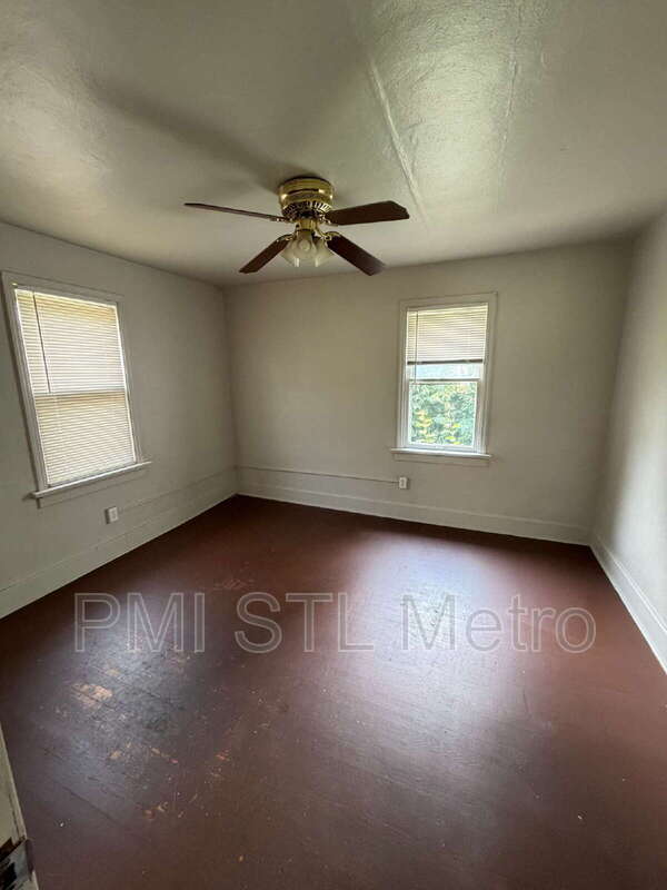 5336 Fletcher Street – photo 4