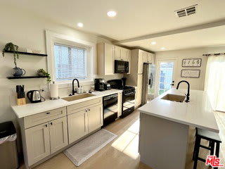 1825 Stearns Drive – photo 5