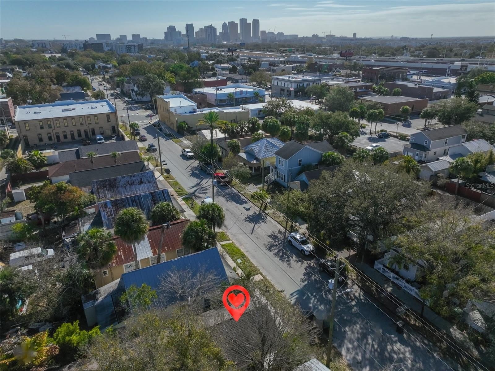 2331 W CHESTNUT Street – photo 2