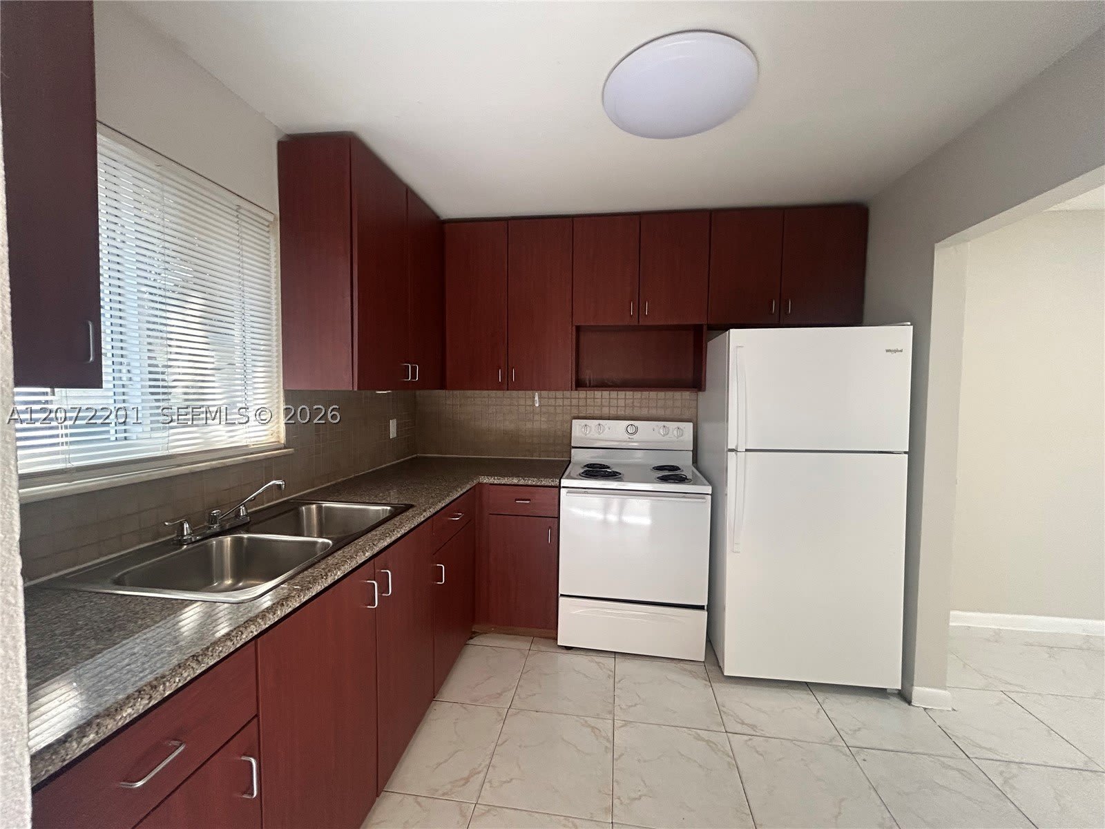 7280 Nw 38Th St – photo 3