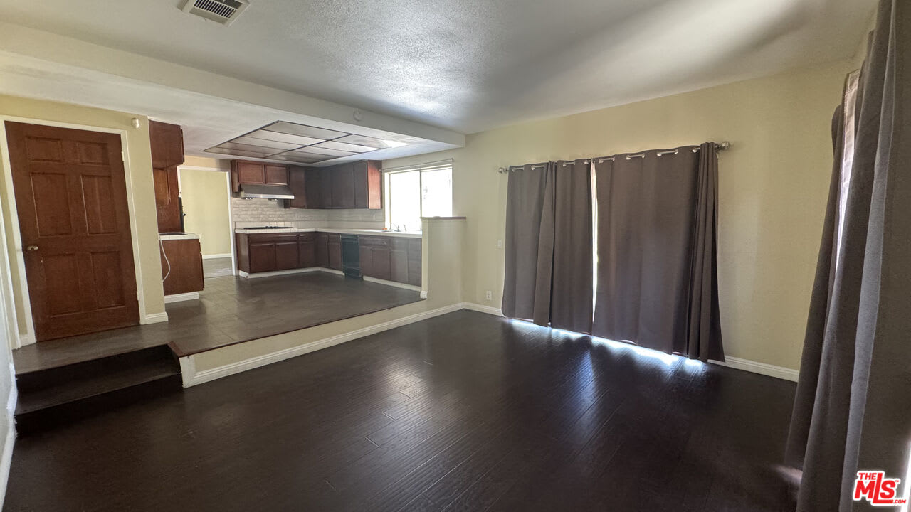 845 North Juarez Street – photo 5