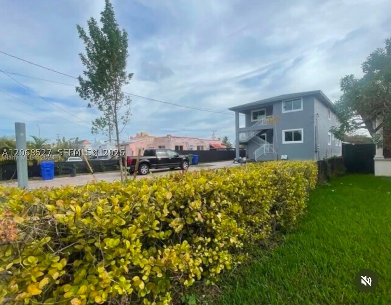 1961 NW 25th Ave – photo 1