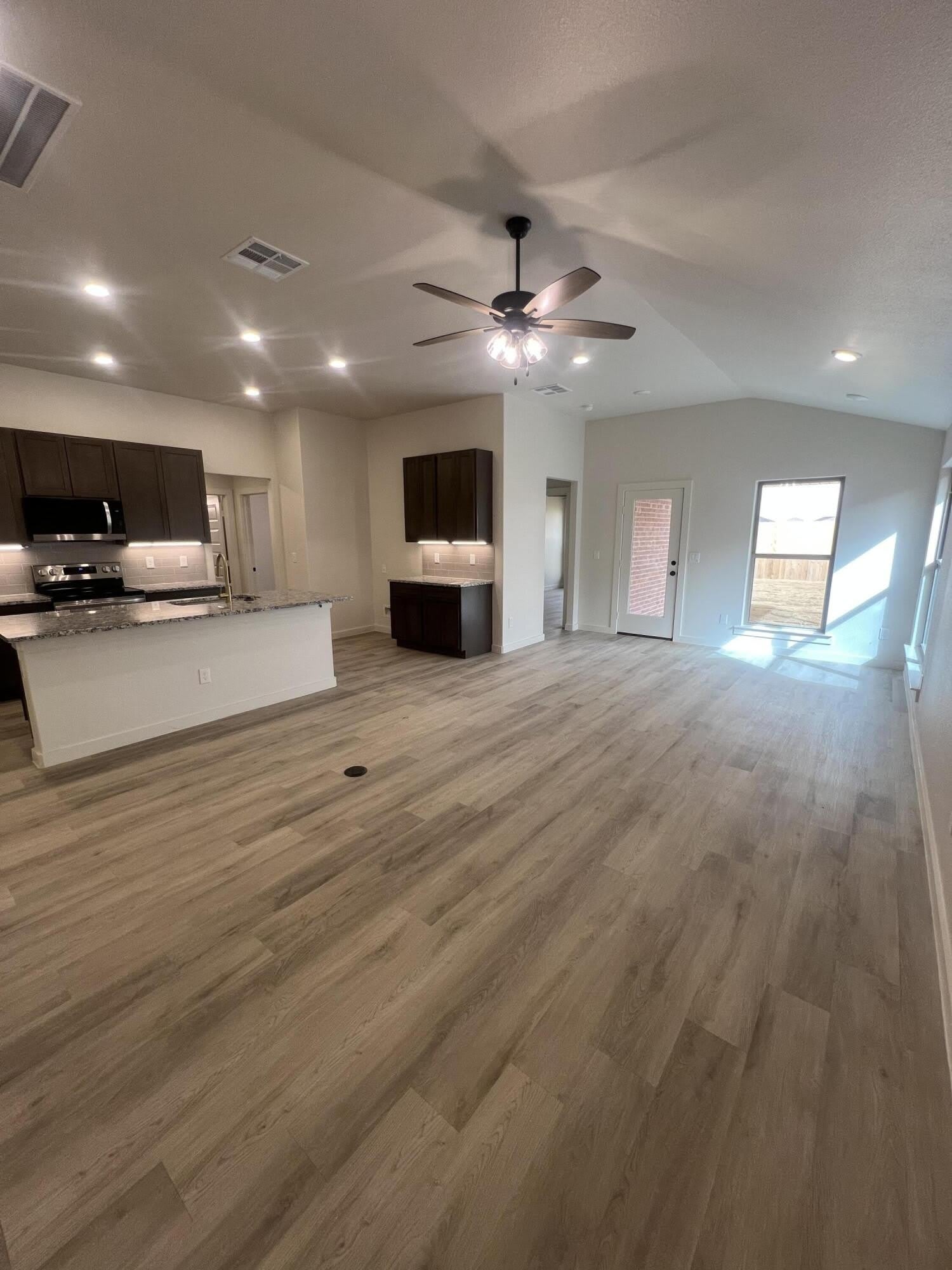 13815 Gary Avenue – photo 3