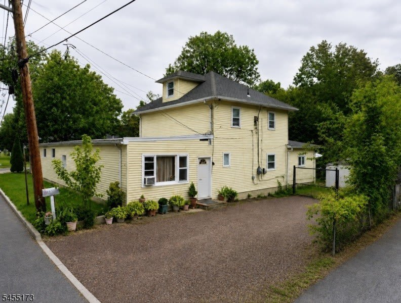 147 Meriline Ave – photo 1