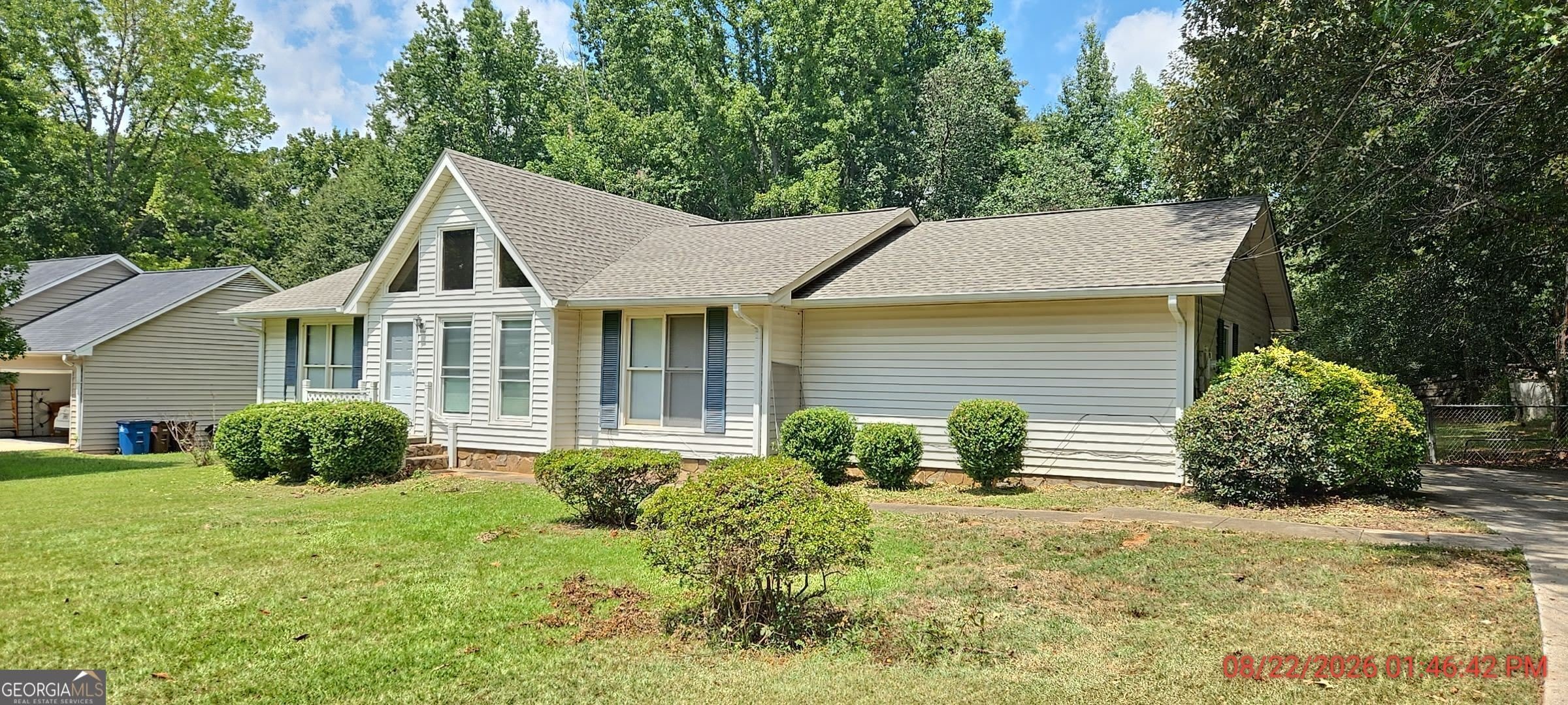 205 Winston Drive – photo 1