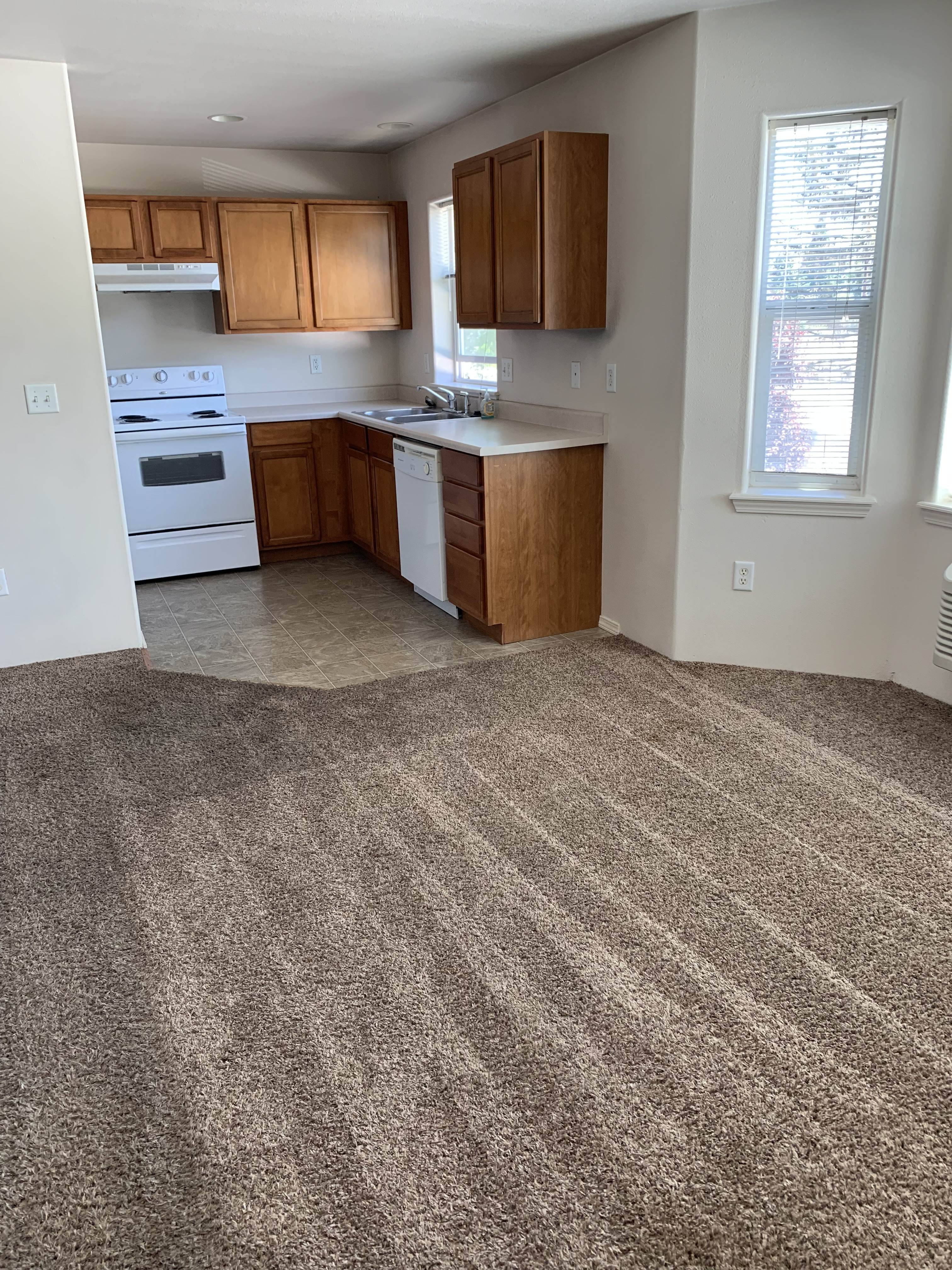 715 Hopkins Rd – photo 2