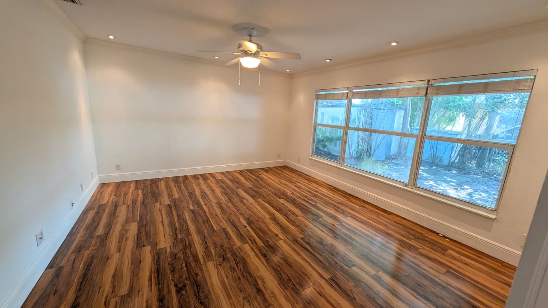 Pompano Beach Rental: 3 Bedrooms + Flexible Den – photo 5