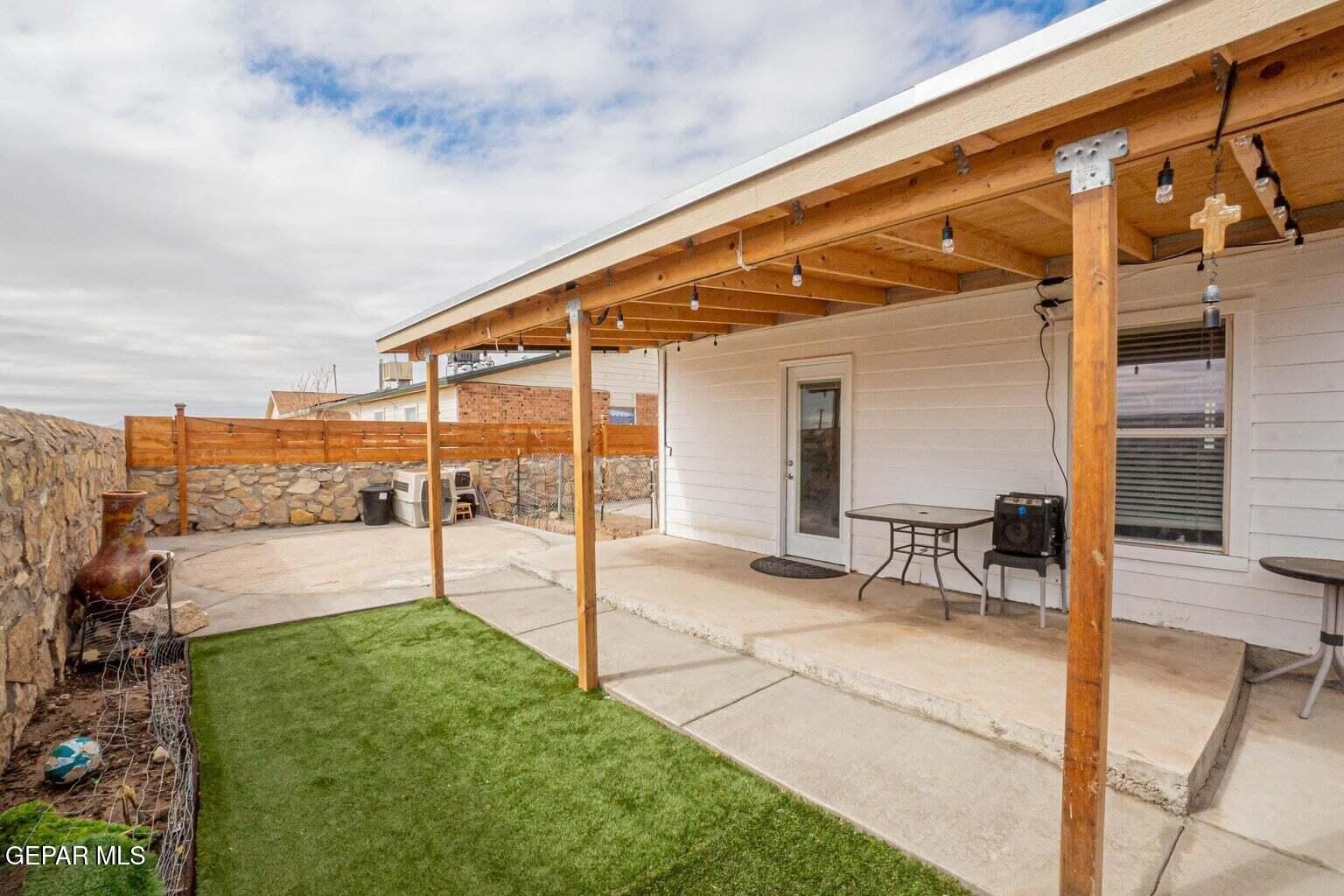 10768 Spring Valley Circle – photo 2