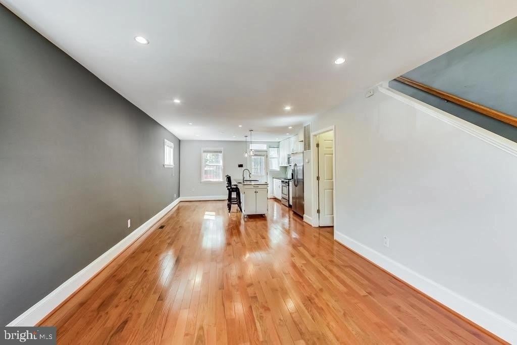 1145 46TH Place SE – photo 2