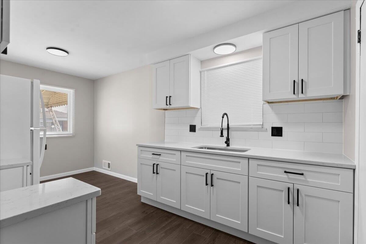 20247 Griggs Street – photo 3