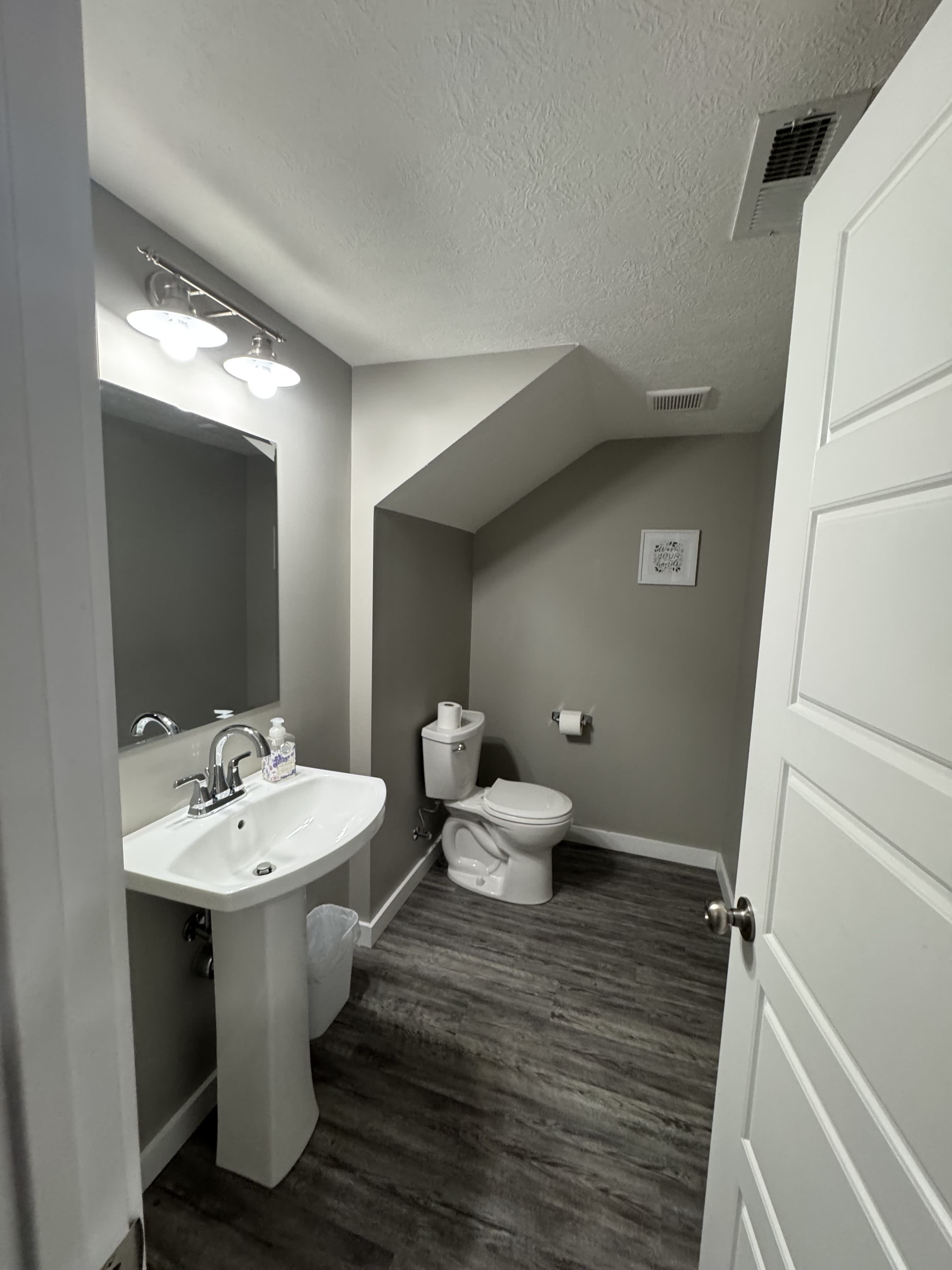 241 Berry Ln – photo 4