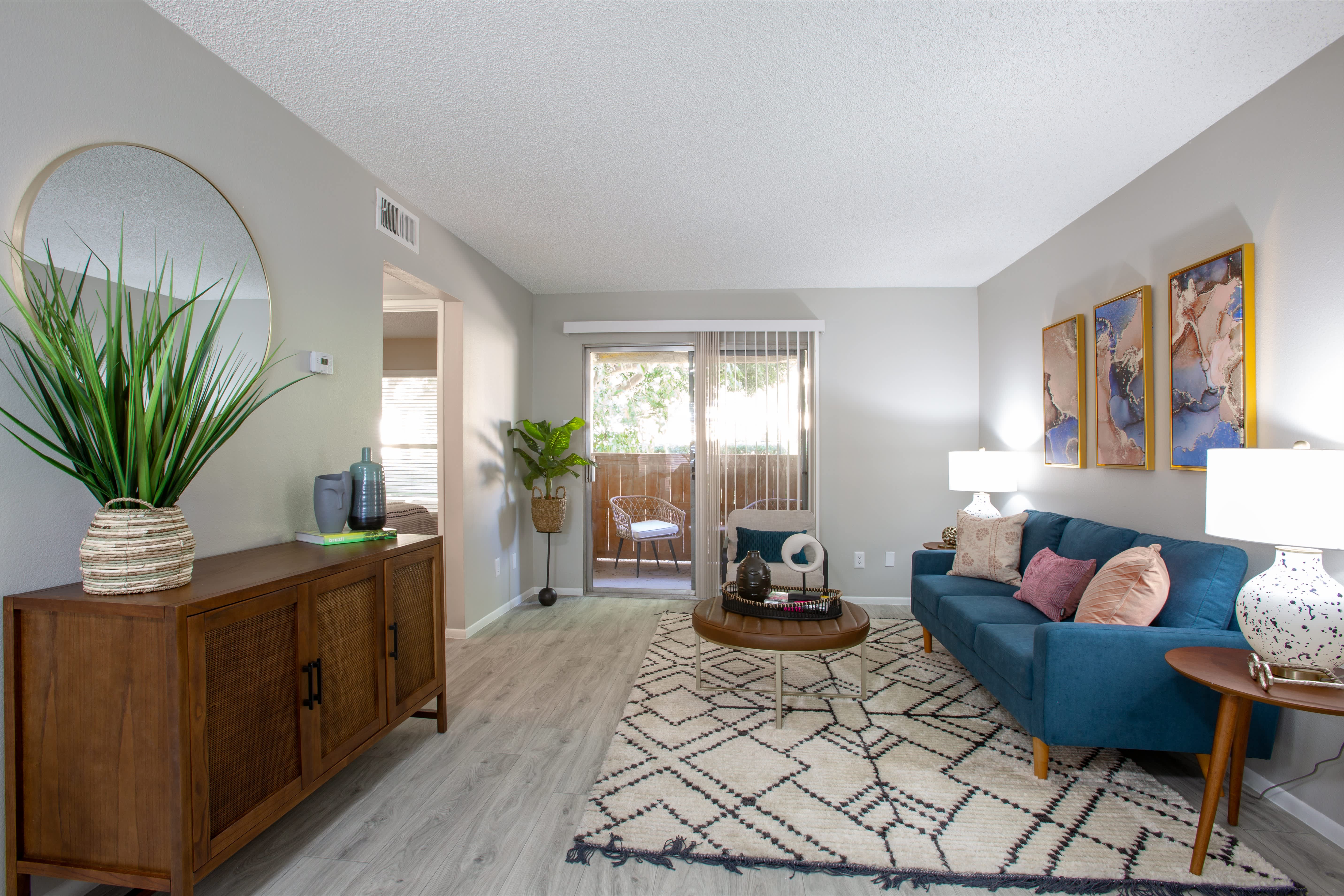 Ascent On Peoria – photo 2
