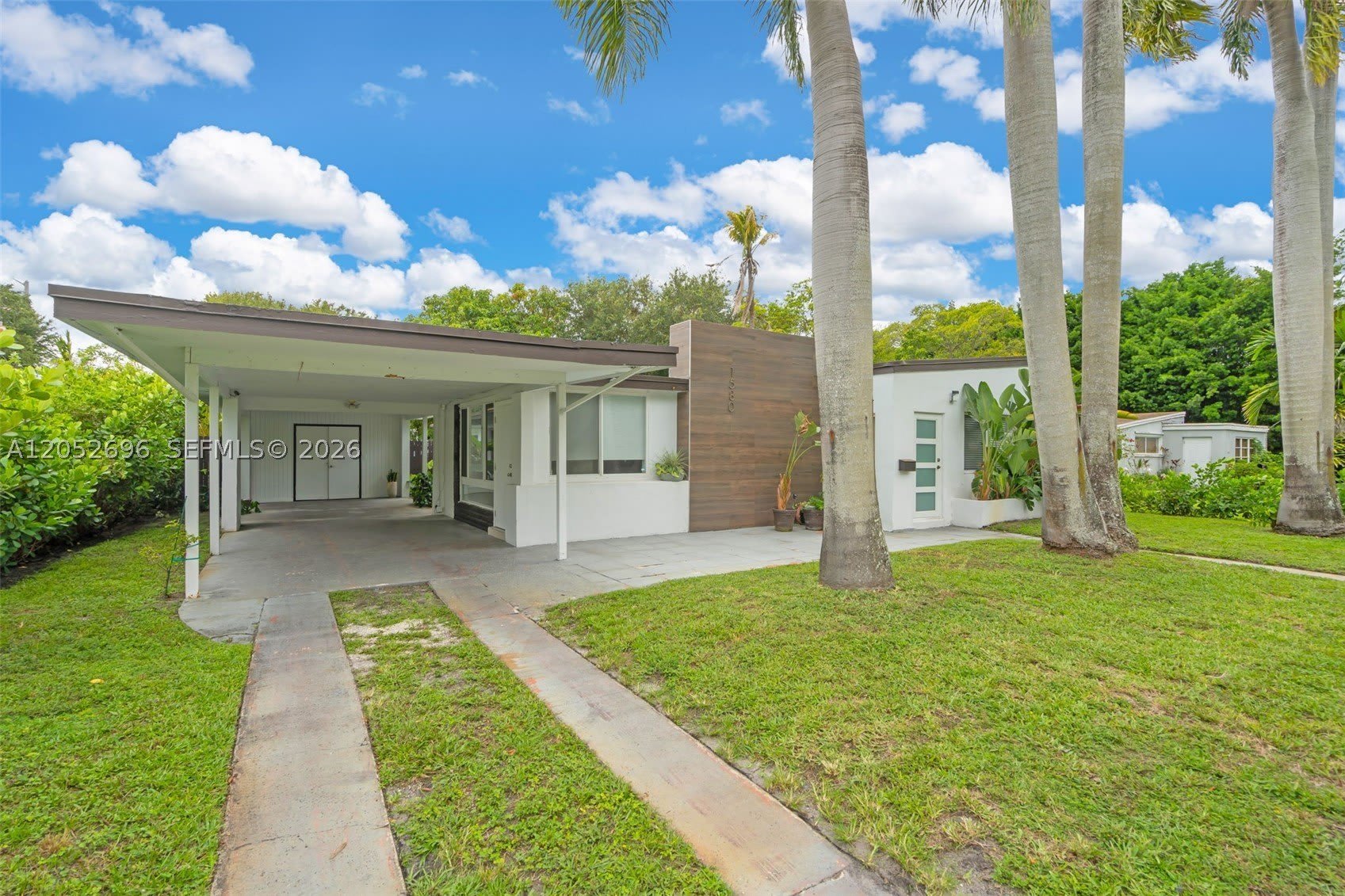 1580 Ne 139Th St – photo 2