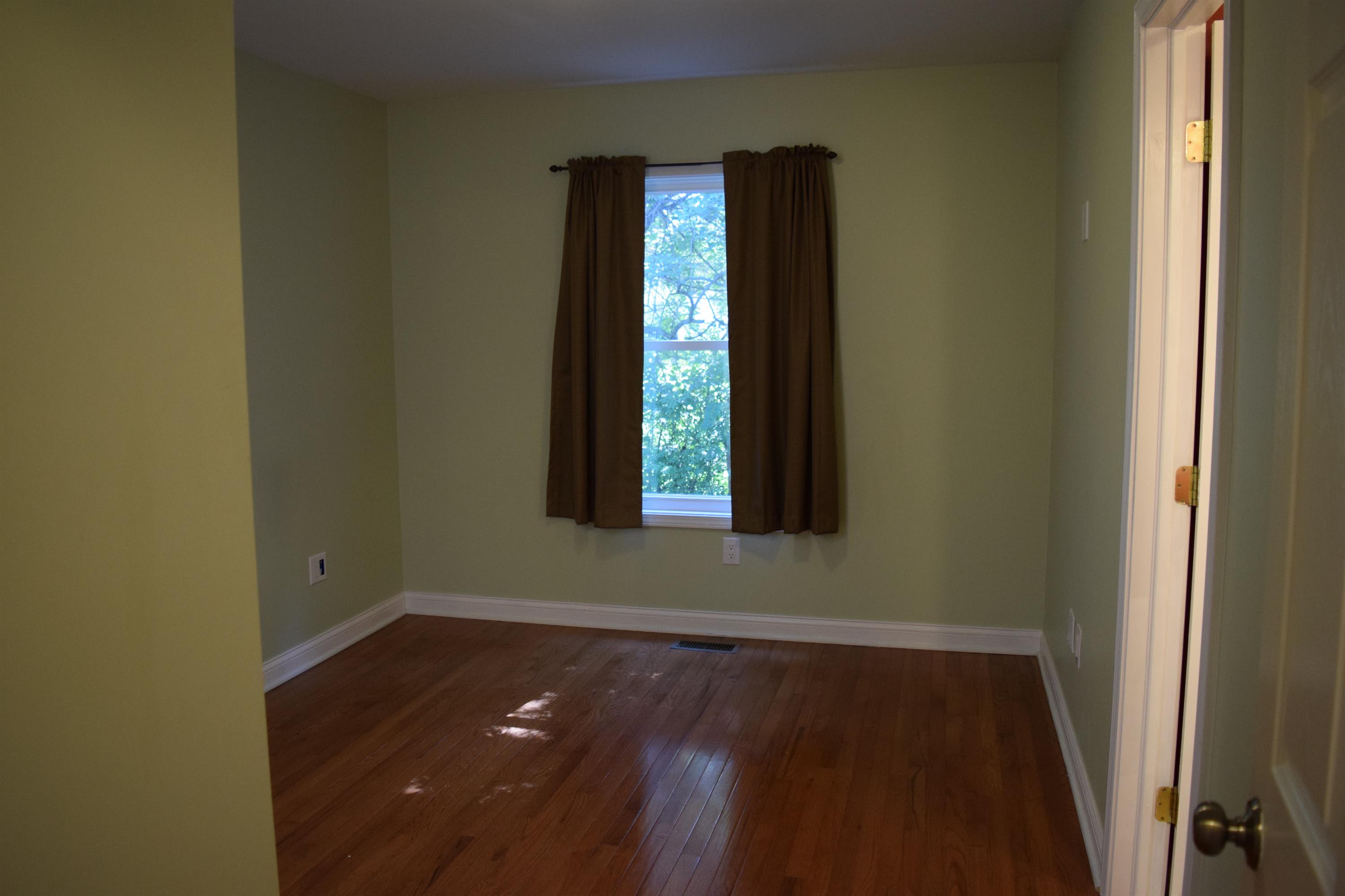 331 East Chestnut Street – photo 5