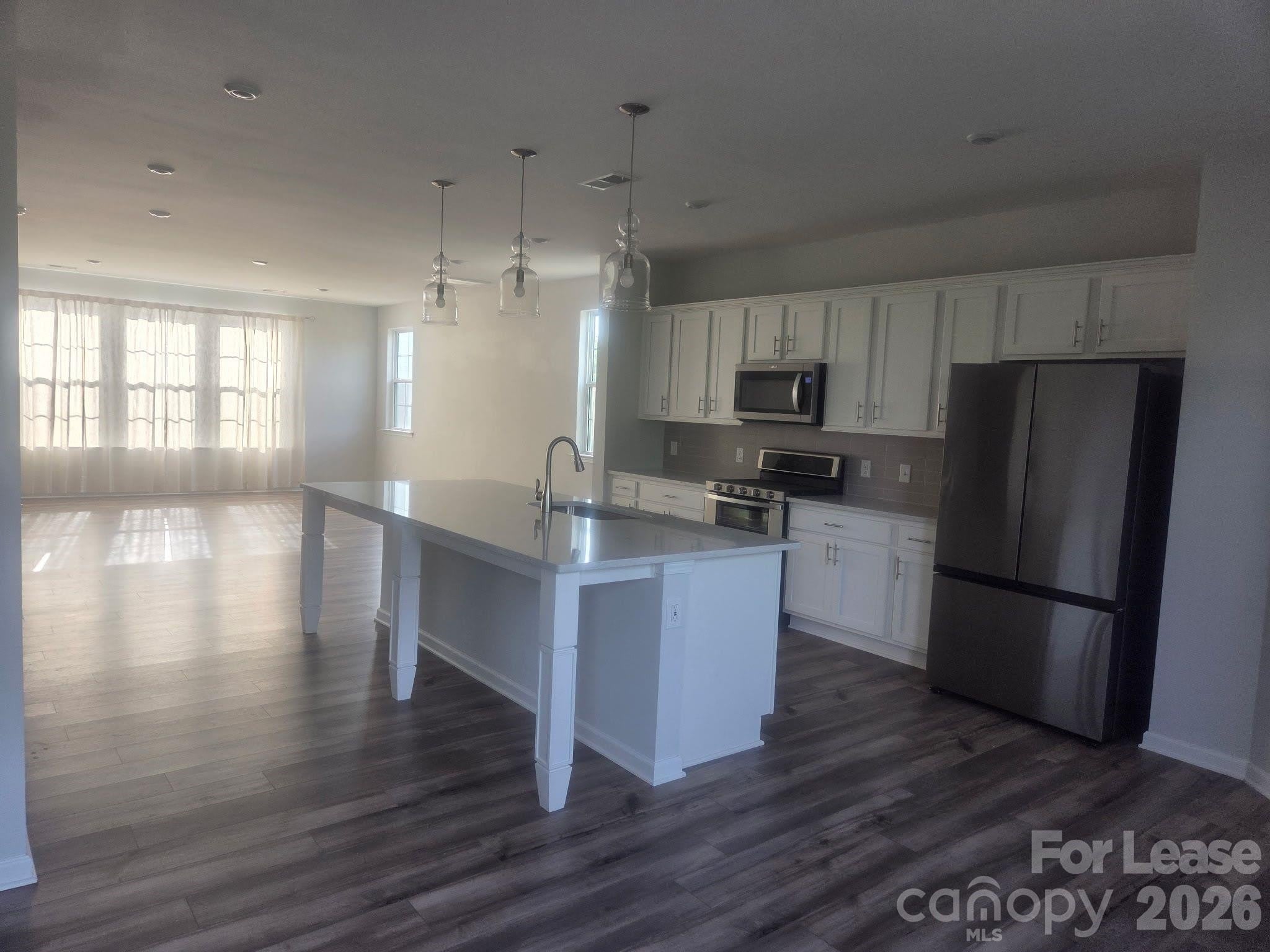 6997 Waterstone Drive – photo 5