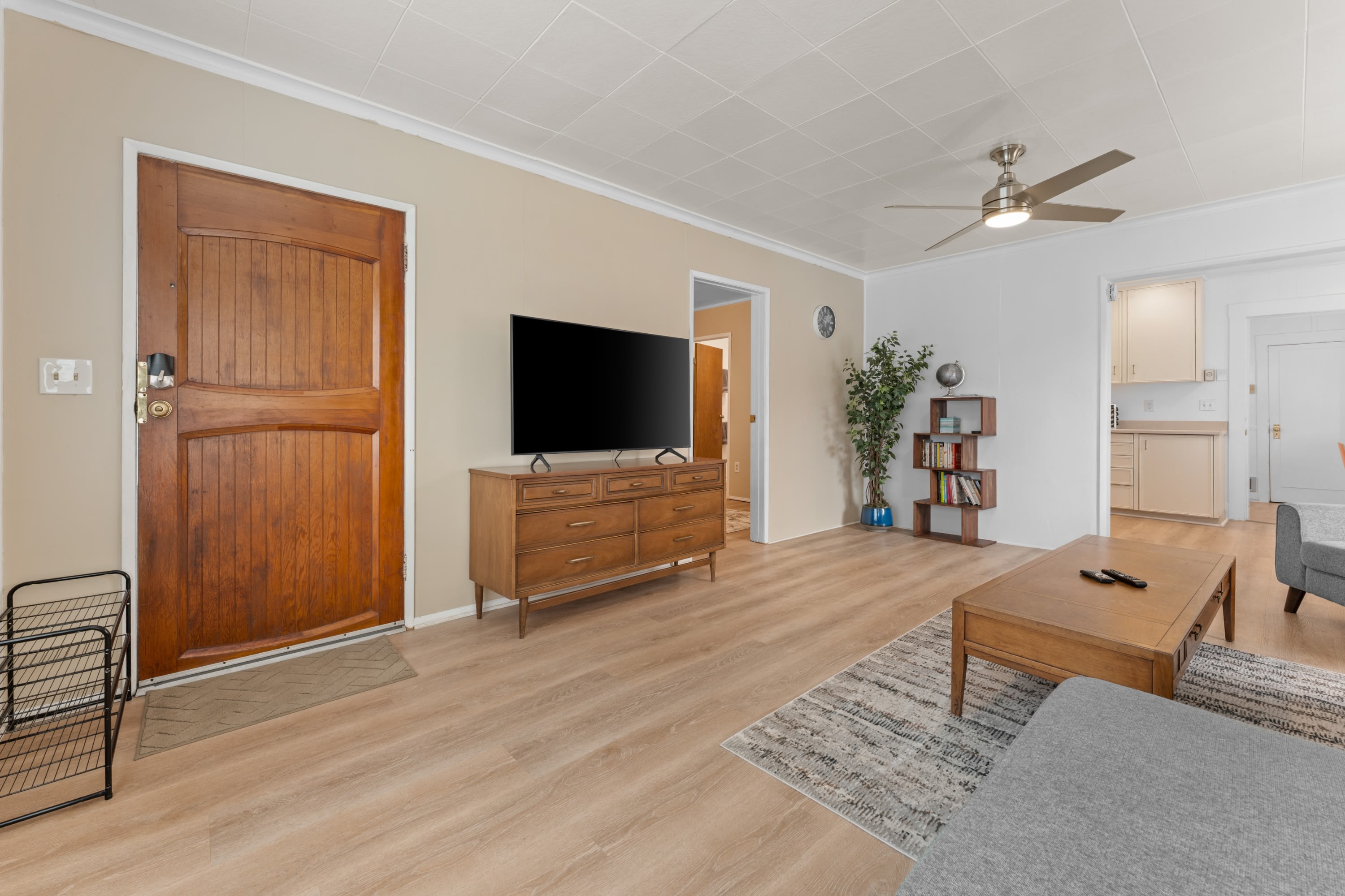 1612 East 29th Street – photo 3