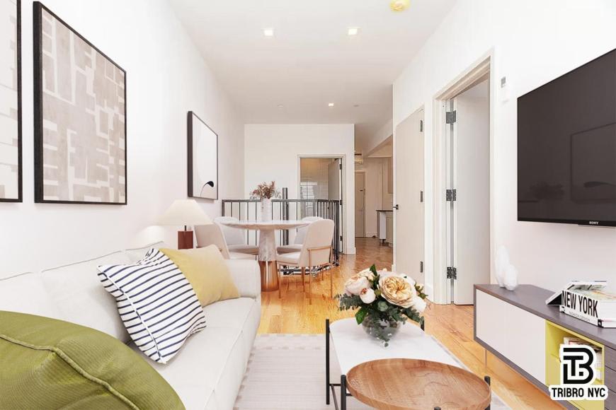 1068 Putnam Ave – photo 2