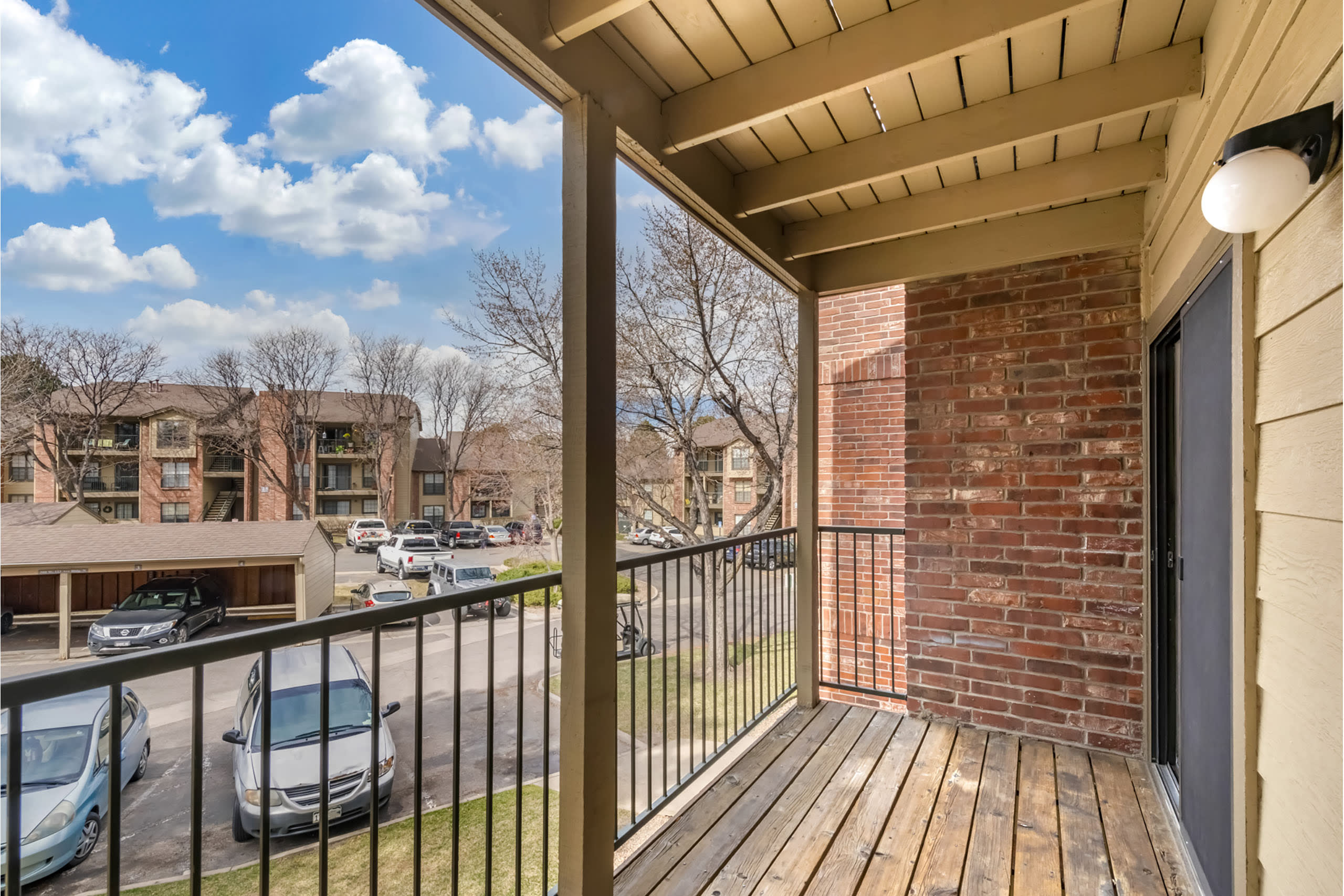 Canyon Chase Apartments – photo 5