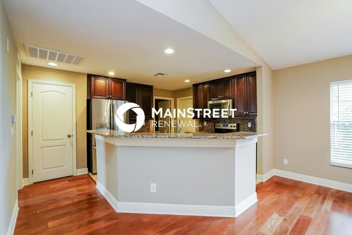 2617 43rd Street West – photo 5