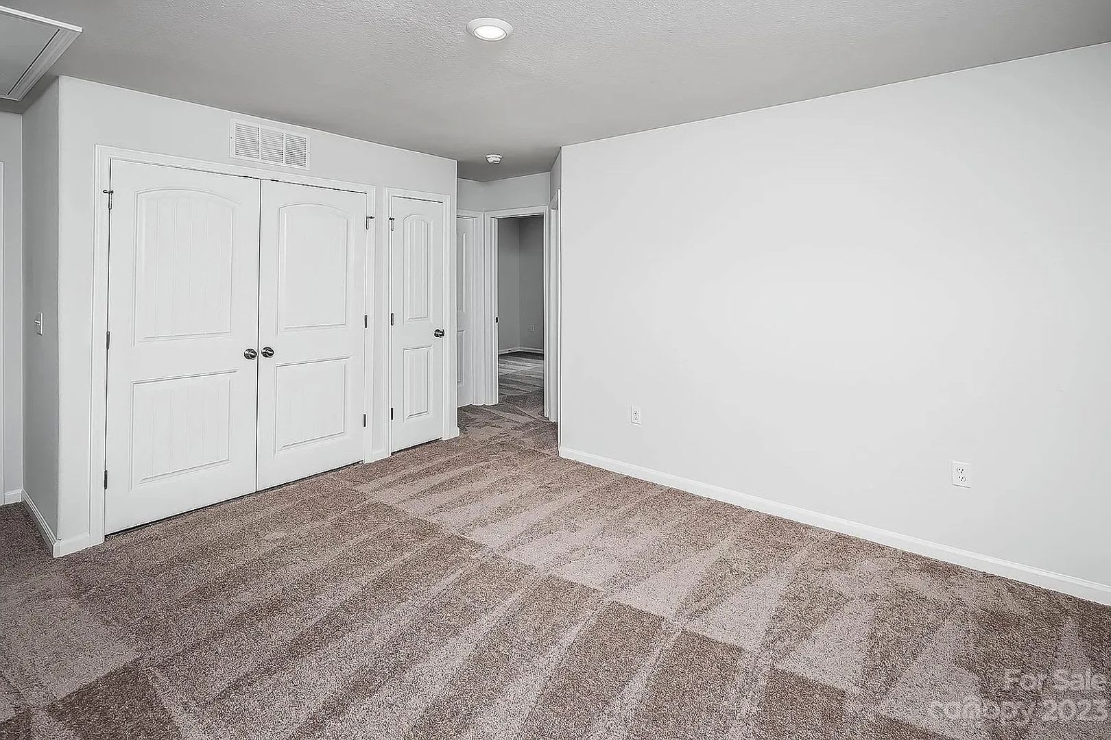Room For Rent In 4 Bedroom Home At Trailblazer St – photo 5