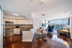 1900 Sunset Harbour Dr – photo 5