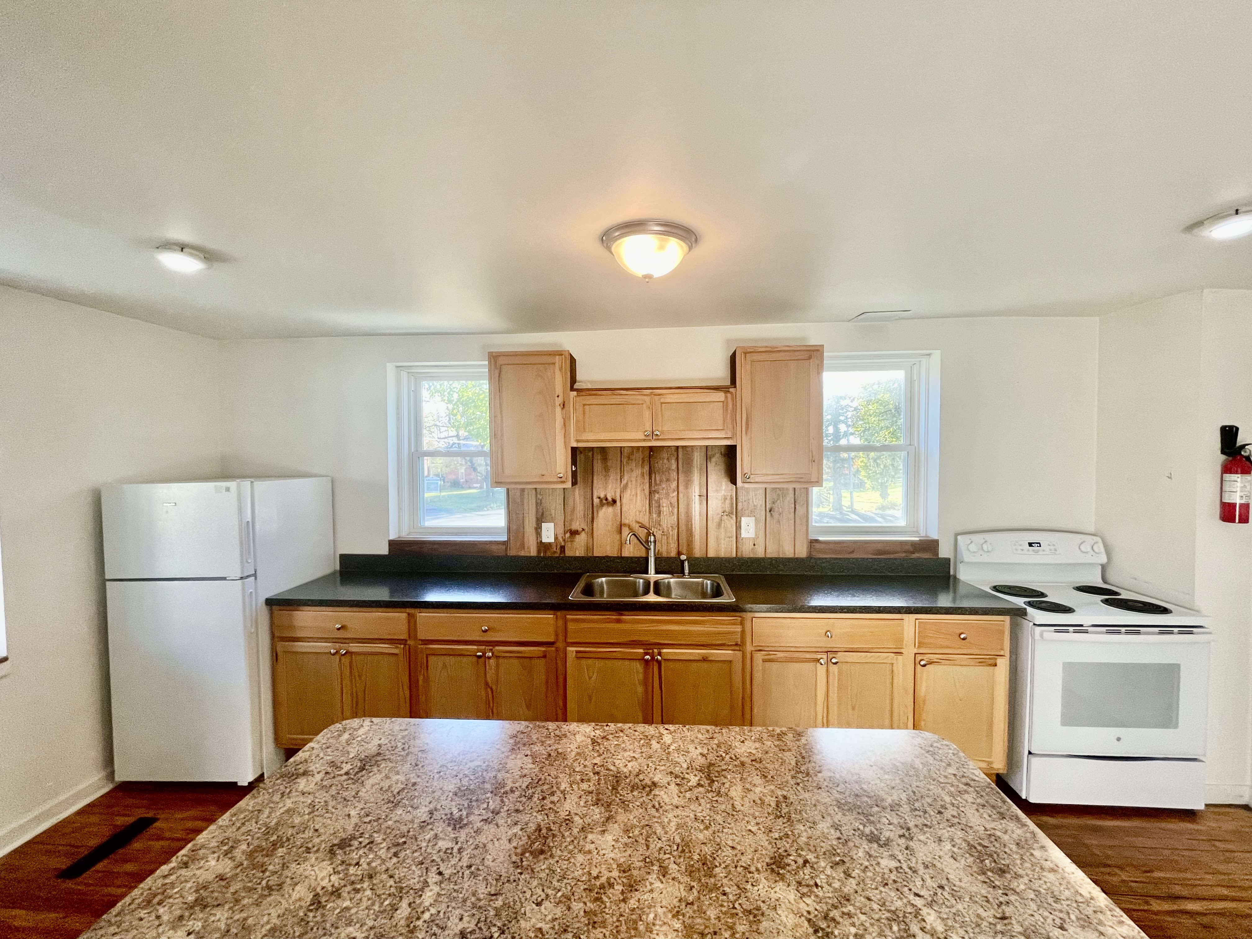1306 Gablers Road – photo 3
