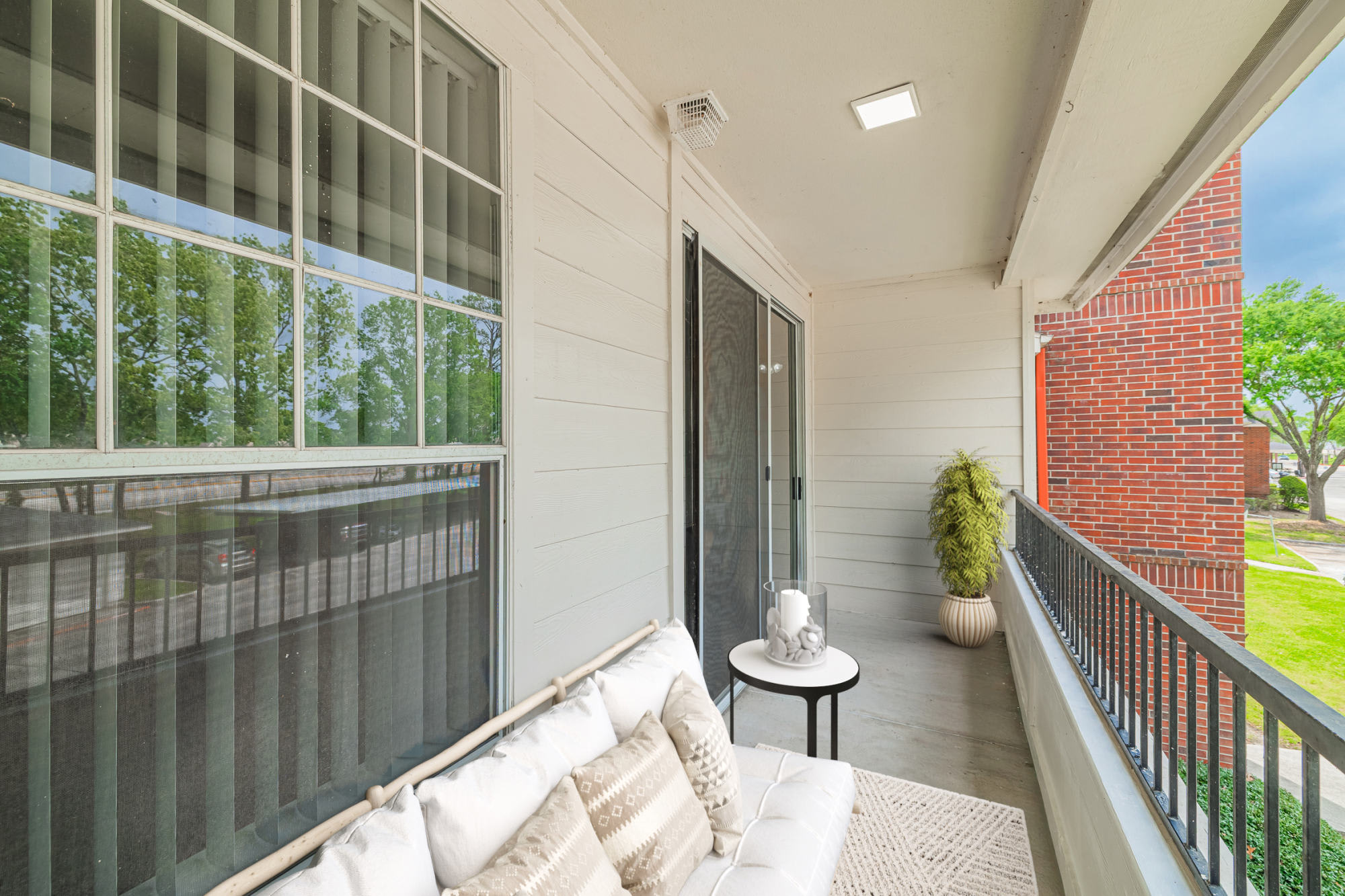 The Verandah at LakePointe – photo 5