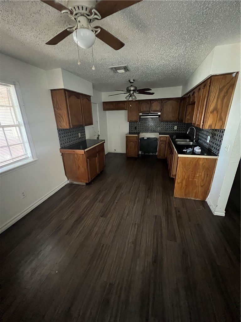 8125 Baylark Drive – photo 2