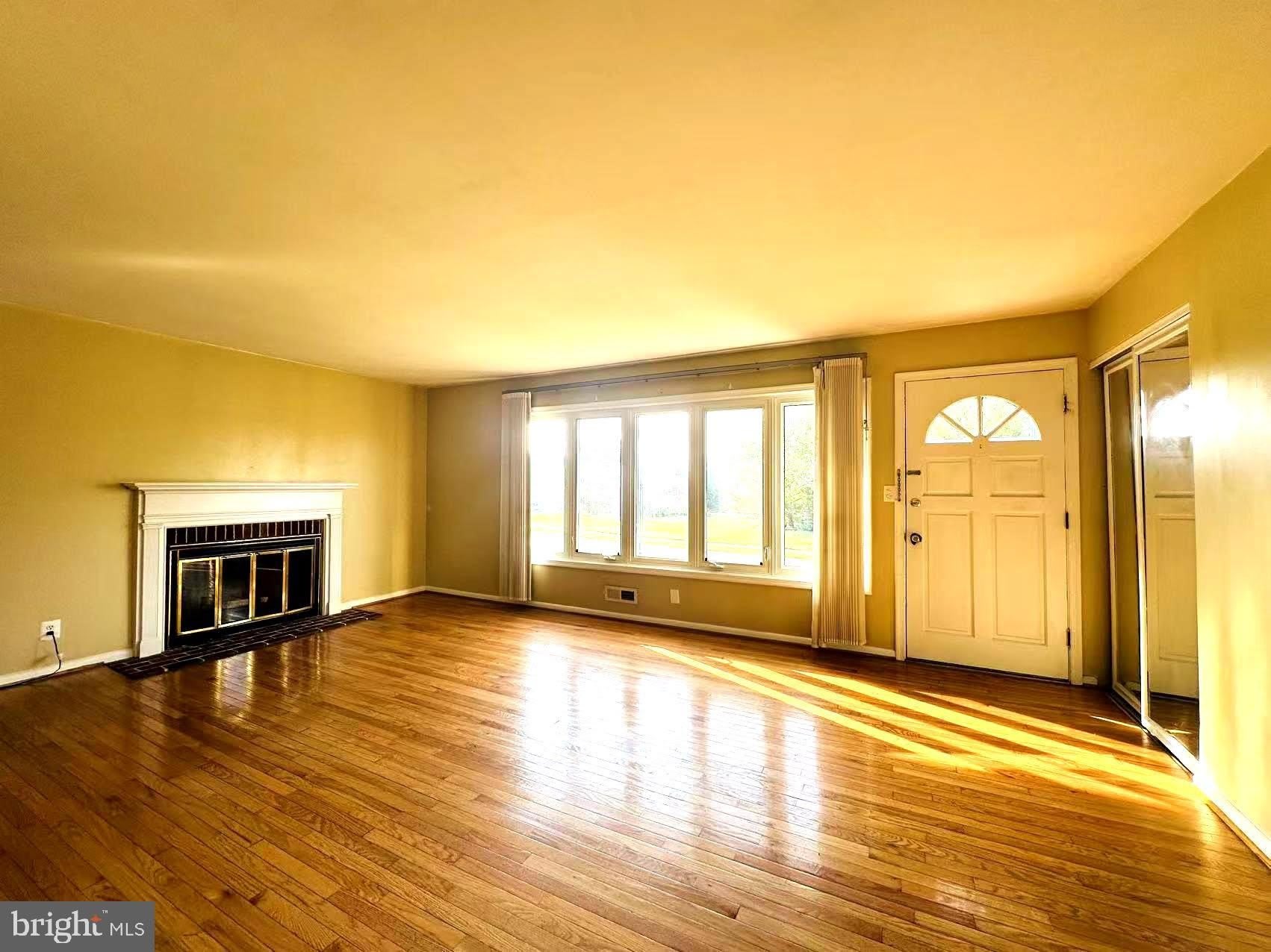 11 WENDSLOW Road – photo 2