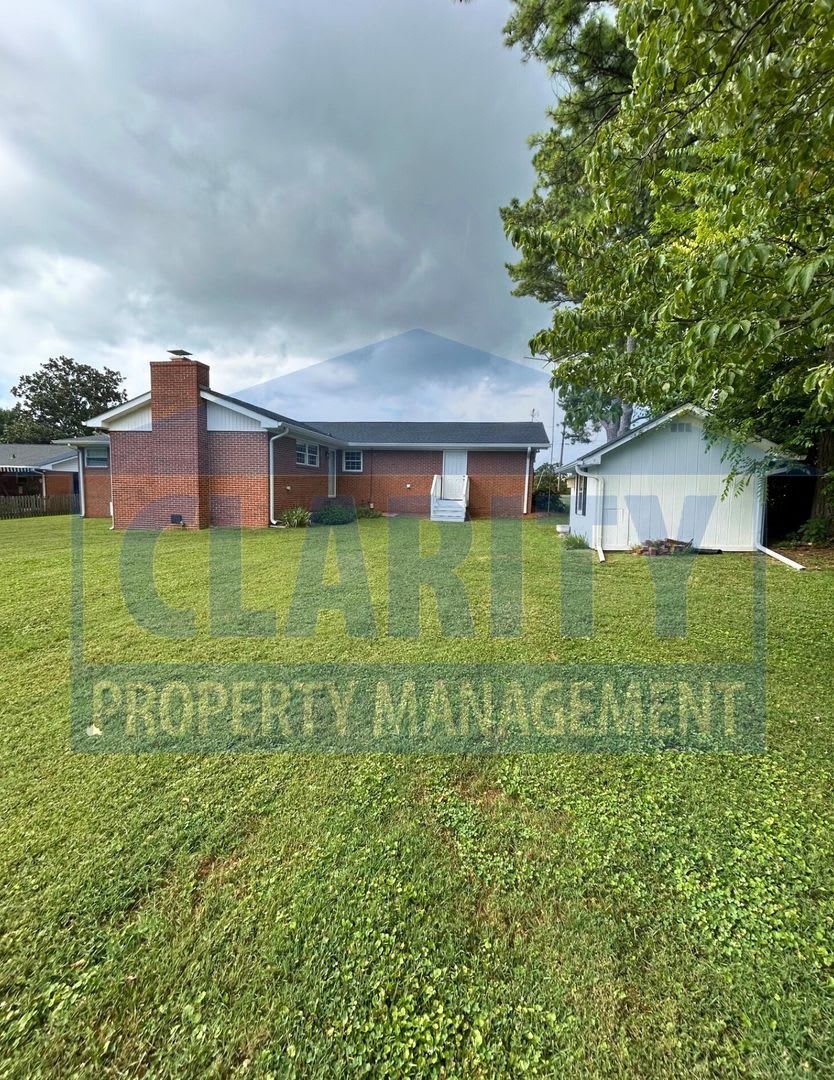 Charming 3-Bedroom Home in Central Cleveland – photo 4
