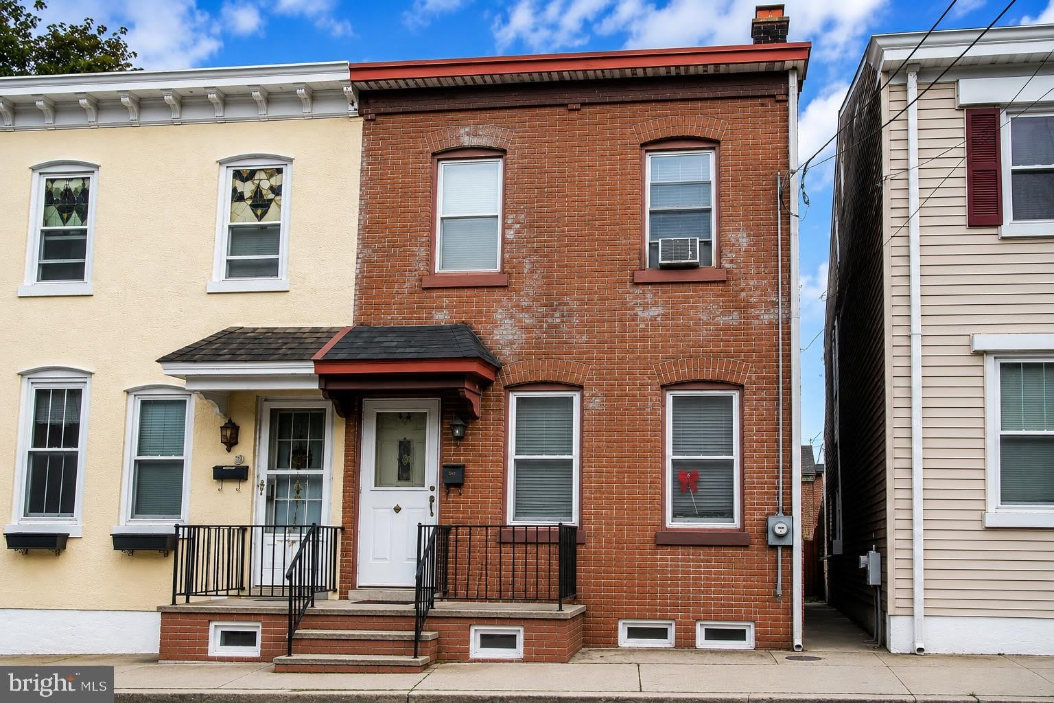 35 EMORY Avenue – photo 1