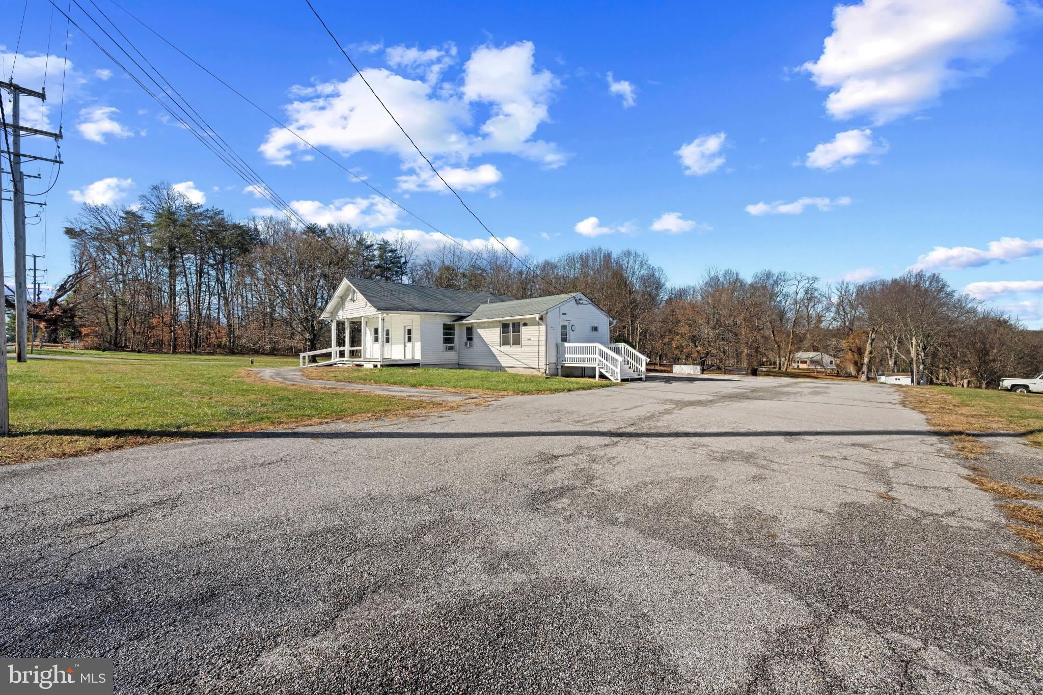 13440 Clarksville Pike – photo 4