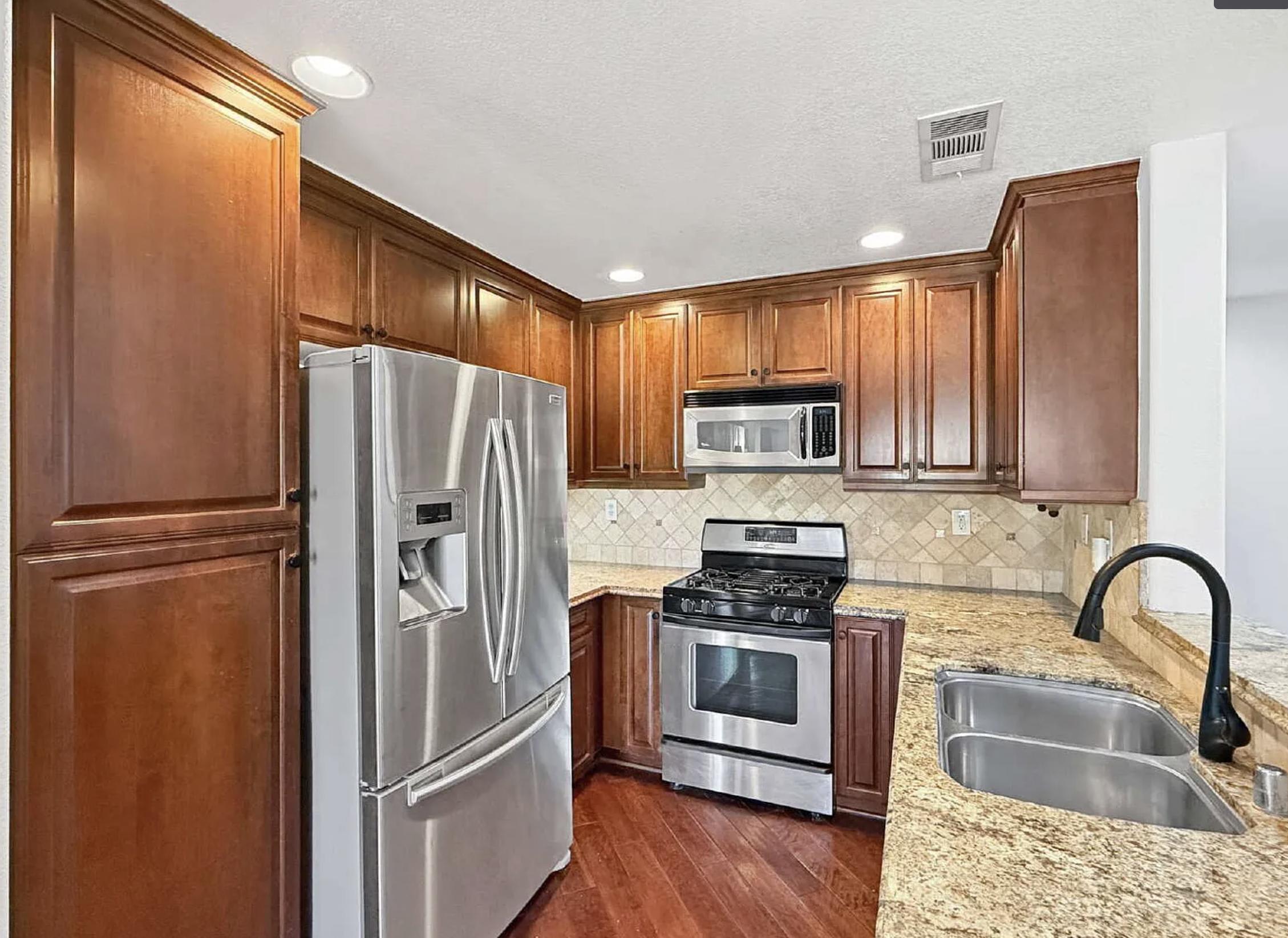 28412 Casselman Ln – photo 2