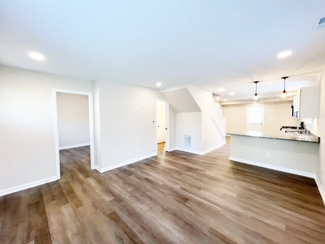 4501 Norwaldo Avenue – photo 5