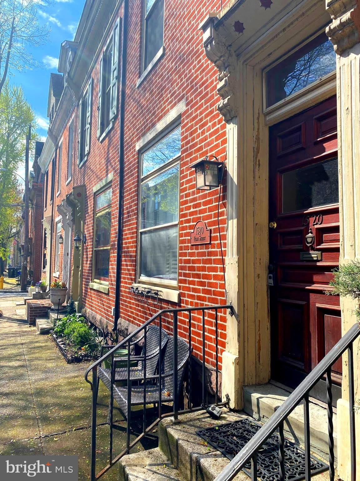 1520 PENN Street – photo 2