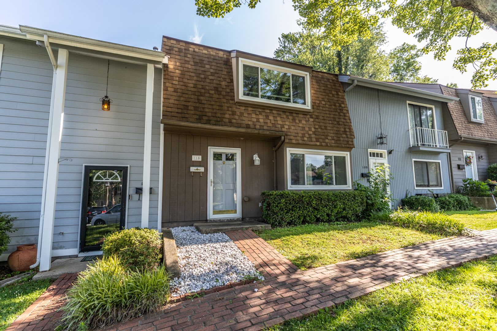 110 Woodlake Drive – photo 3