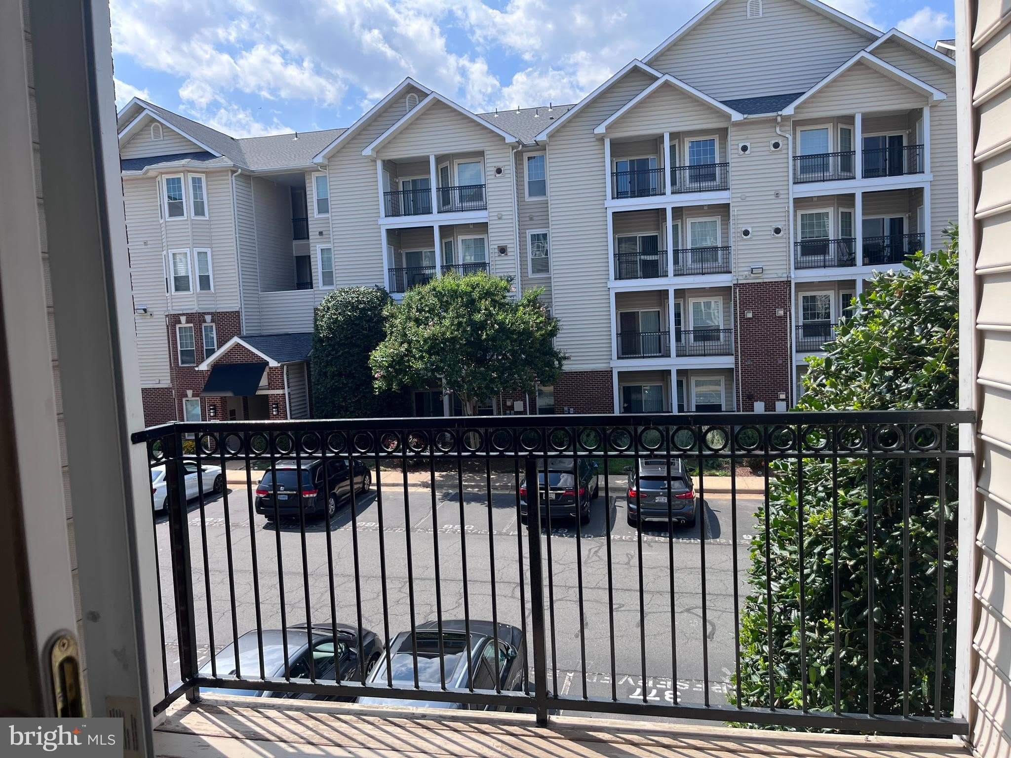 1601 SPRING GATE Drive – photo 2