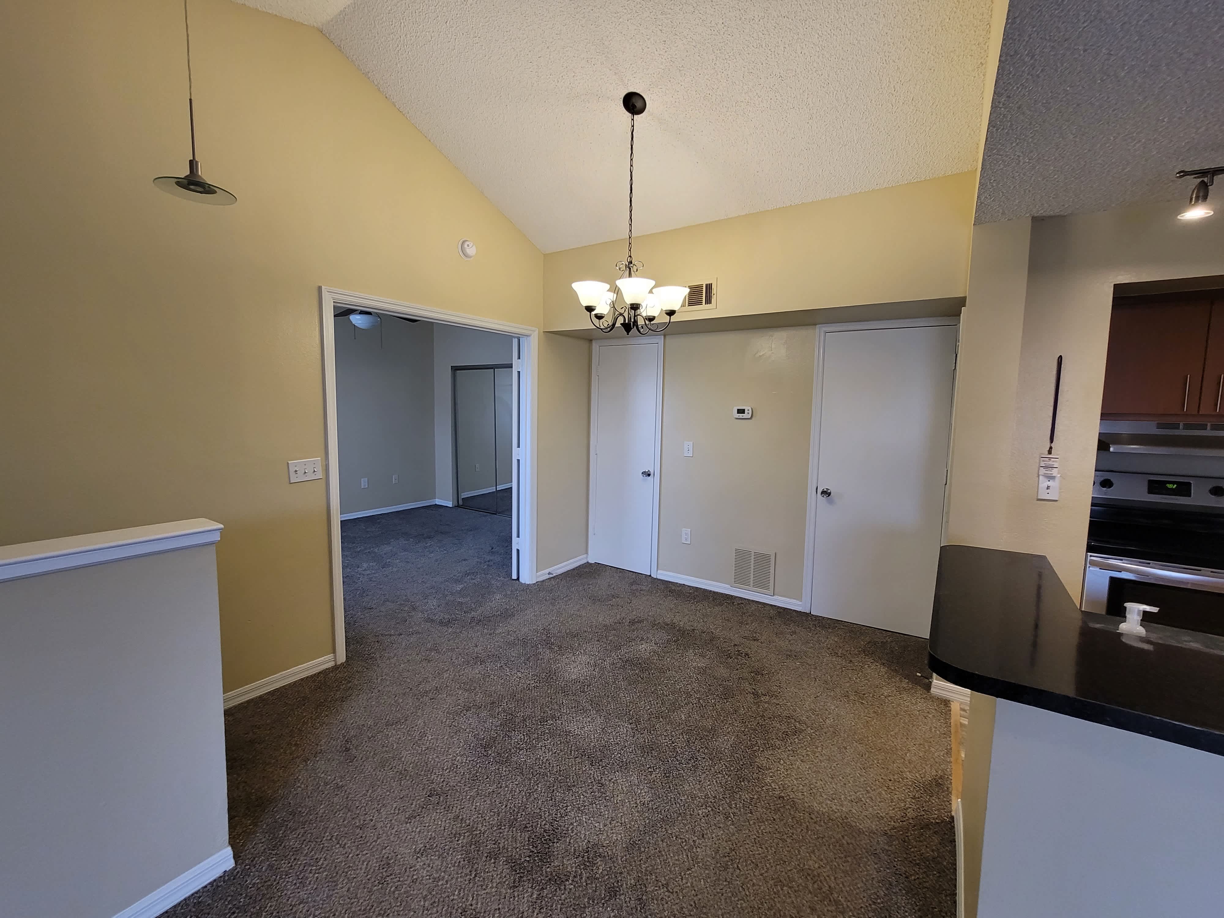 421 Fountainhead Cir – photo 5