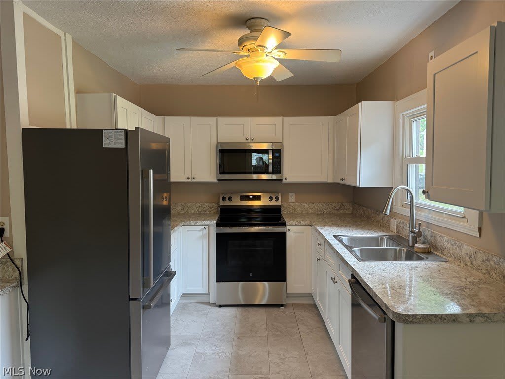 6917 Daisy Avenue – photo 4